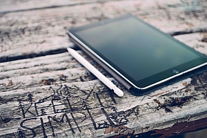 苹果公司计划在2020年发布带有触控板的iPad Pro智能键盘