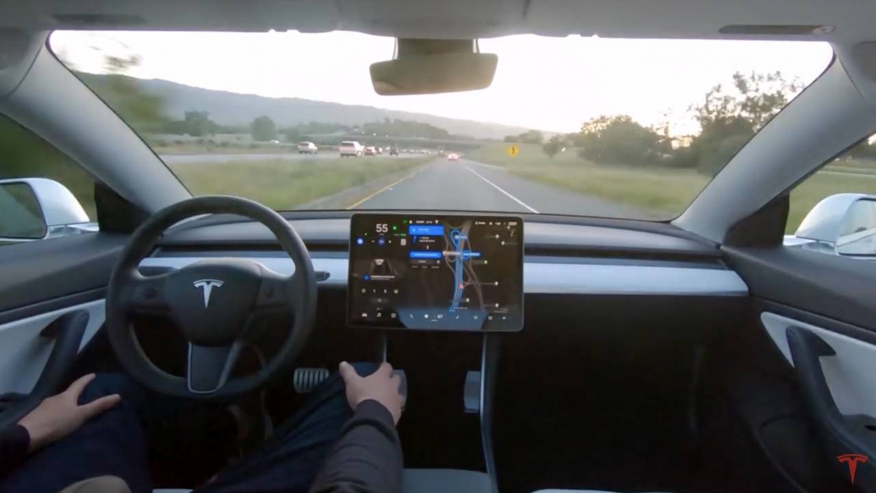 Tesla FSD自动驾驶辅助模式将于今年启动月度收费计划