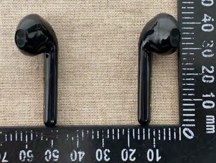  HTC U Ear 蓝牙无线耳机曝光