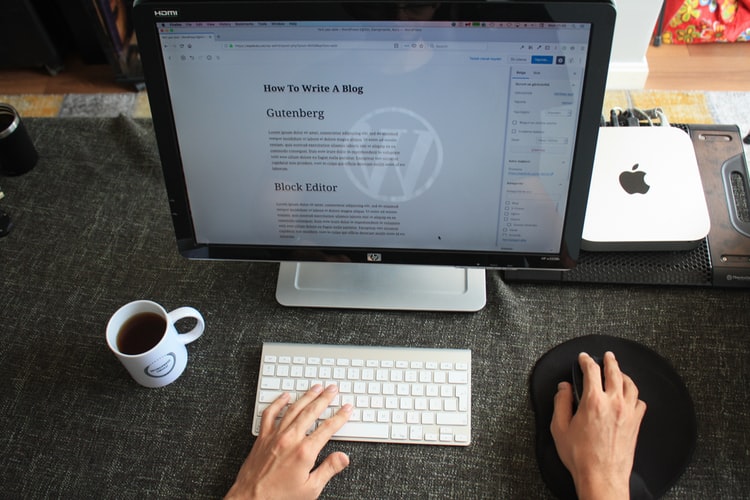 WordPress 时间日期函数The_time()与 Get_the_time()用法
